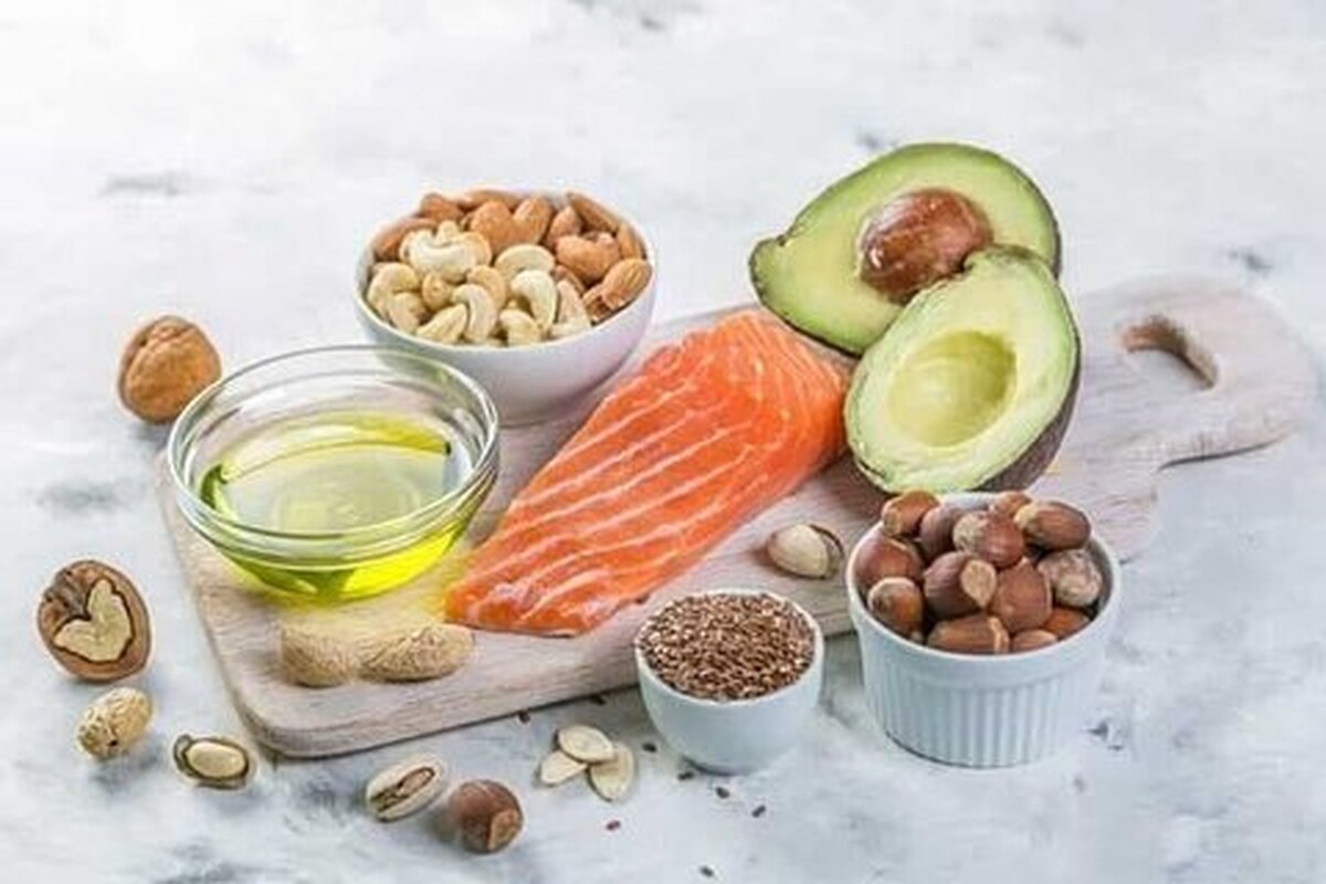 تغذیه برای حفظ سلامتی در سالمندی باید چگونه باشد؟