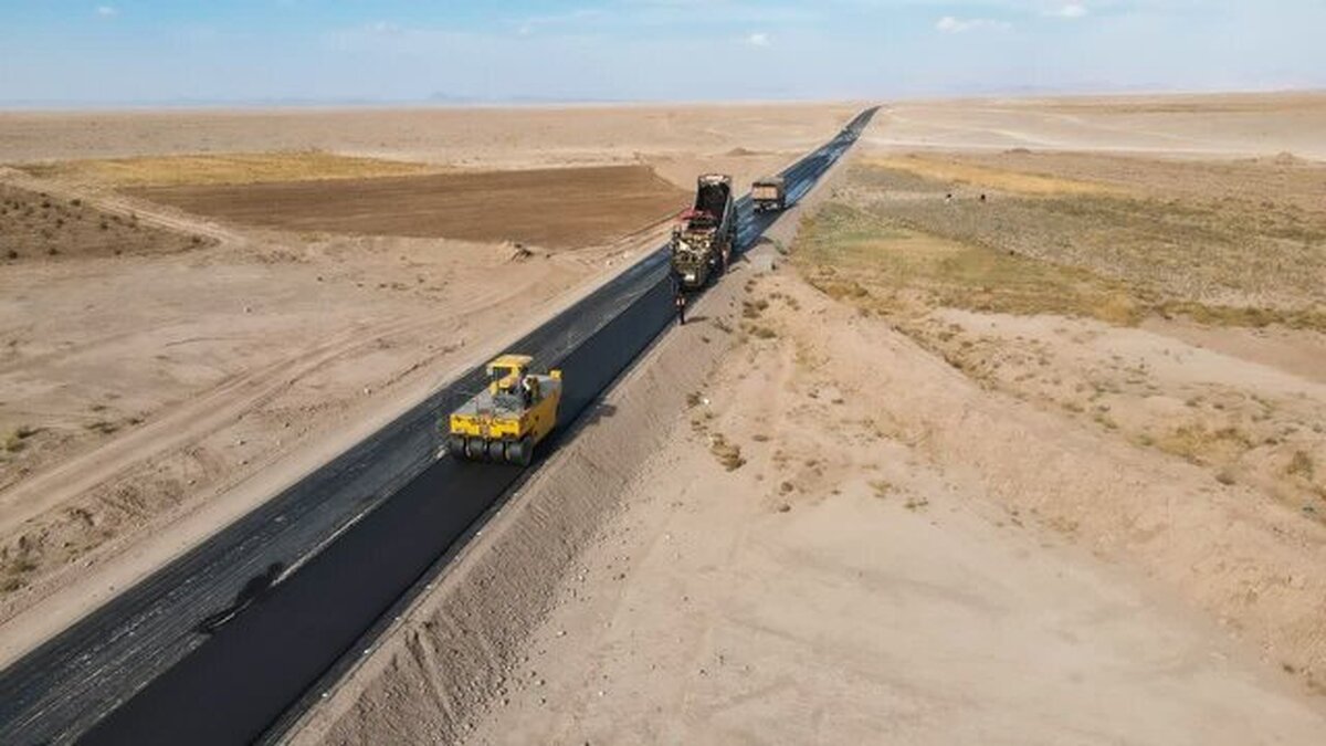 انجام بیش از ۹۶۰ کیلومتر رو کش آسفالت در خراسان جنوبی