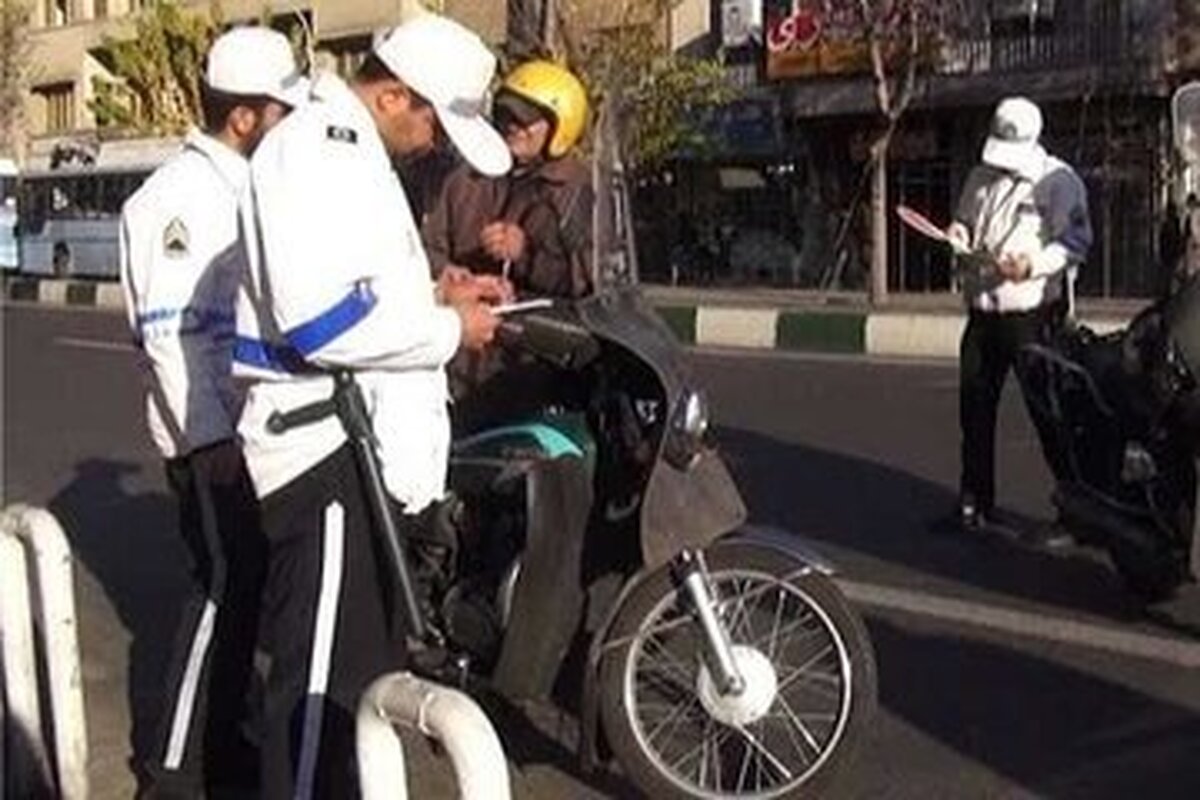 برخورد با راکبین متخلف موتور سیکلت در طرح ضربتی امنیت در شهرستان تاکستان
