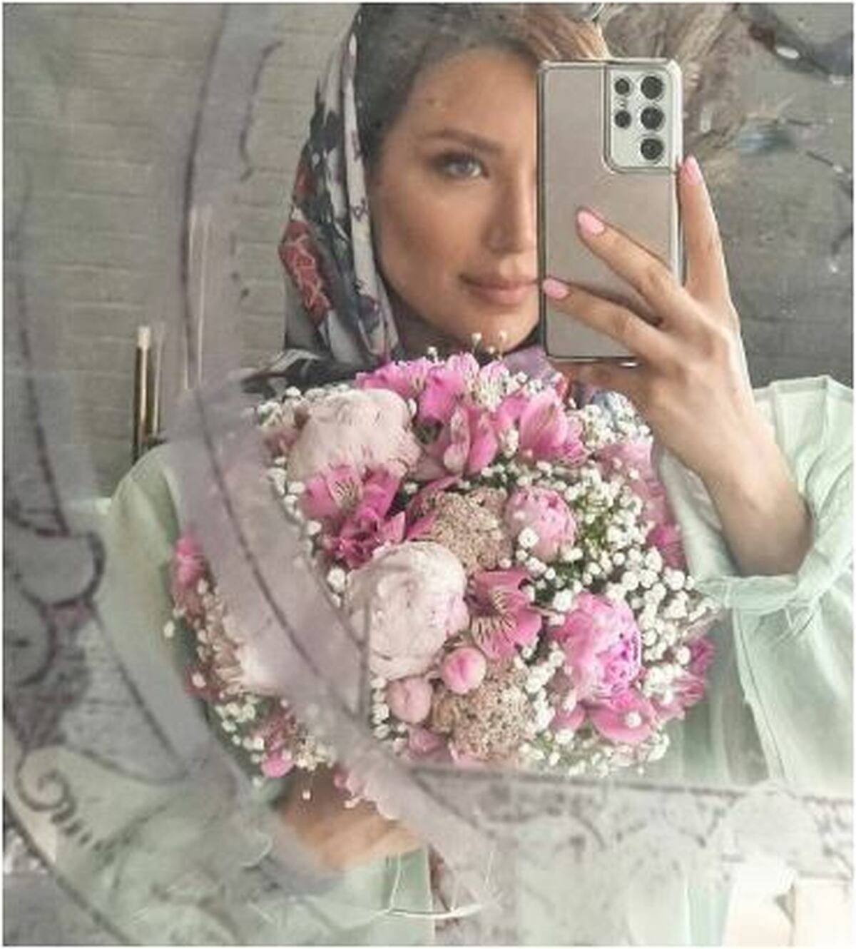 لقب بهترین عکس سال تحویلی هم تعلق میگیره به مینا مختاری و پسر کوچولویش!