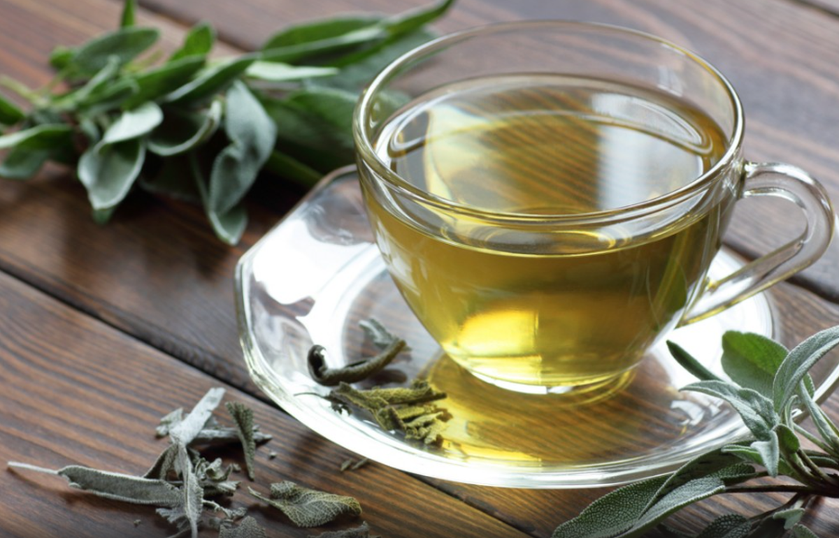 جراح می‌گوید که چای سبز به چه نوع سرطانی کمک می‌کند