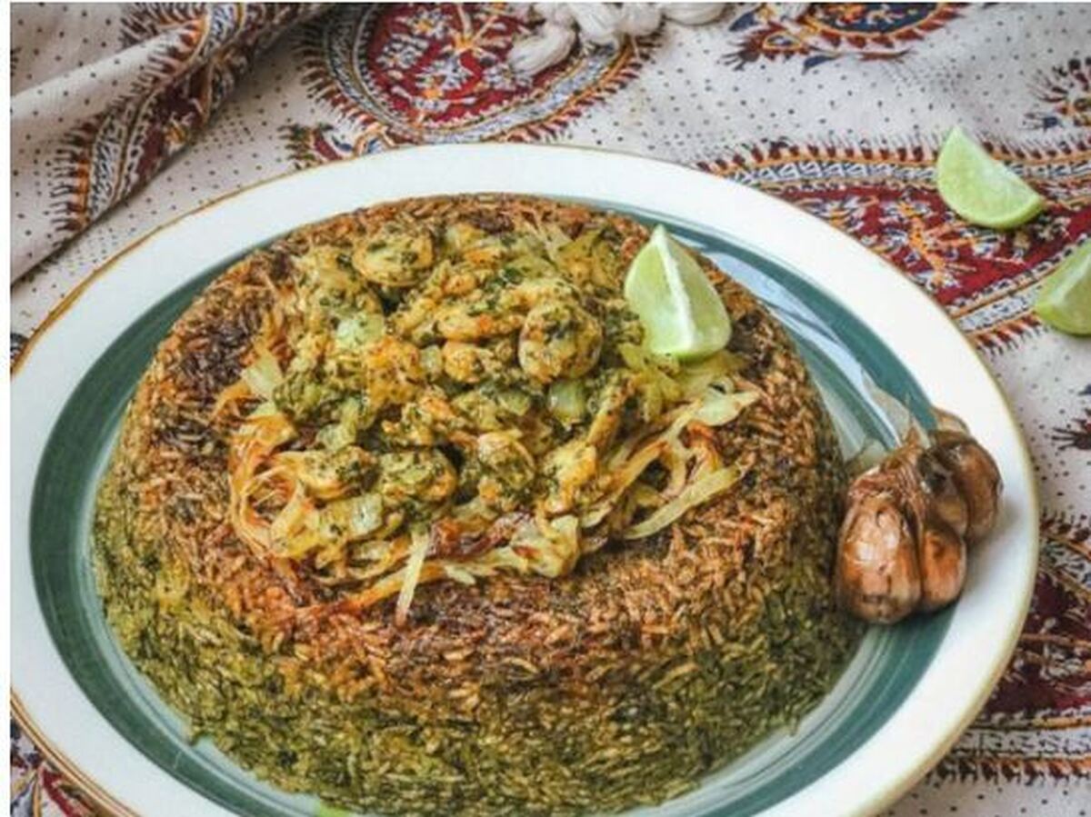 دستورالعمل ویژه برای پخت ته‌انداز مرغ با سس پستو /از دست ندید!
