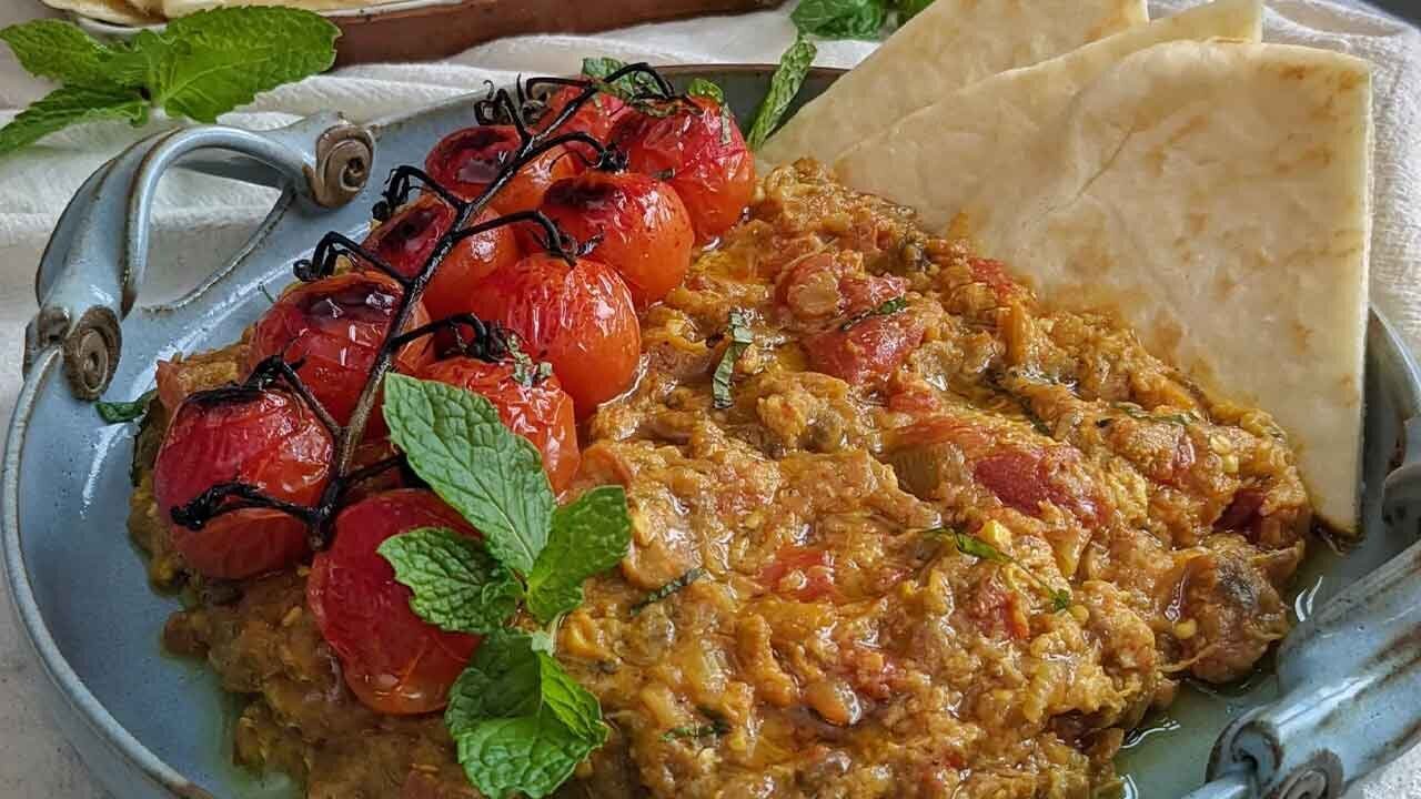 پخت میرزا قاسمی به سبک و سیاق گیلانی‌ها /مواد لازم +دستور پخت