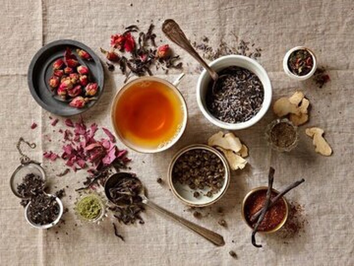 توصیه‌هایی کاربردی برای کاهش نفخ شکم به کمک طب سنتی