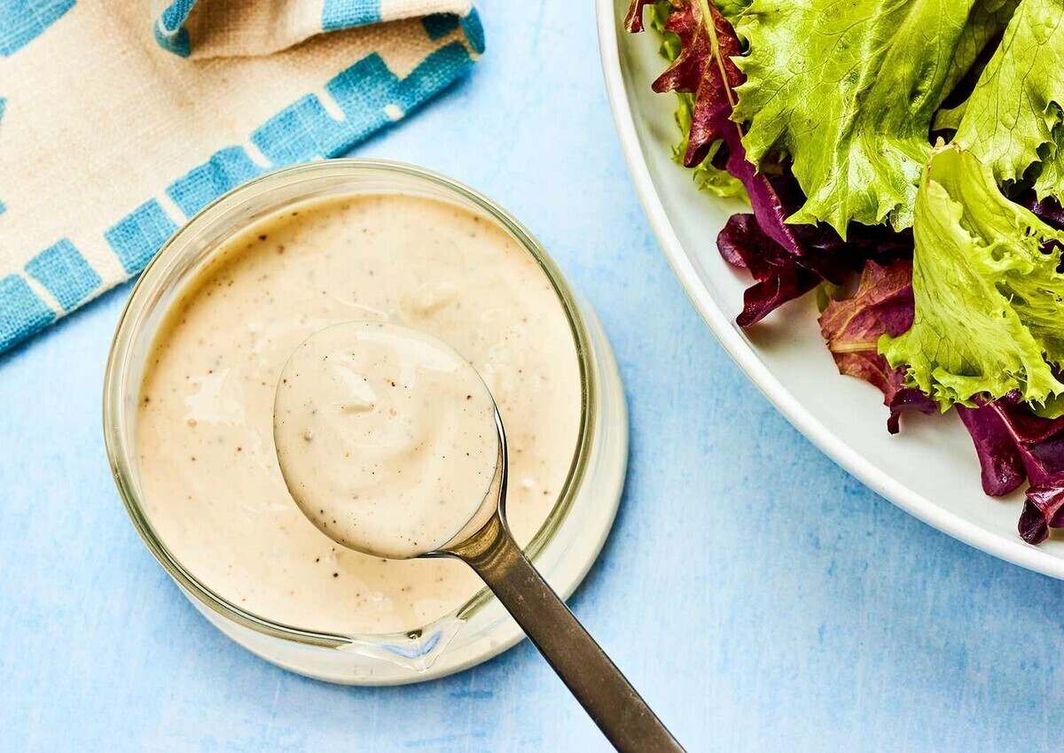 طرز تهیه یک سس بی ضررتر و خوشمزه‌تر از سس مایونز در منزل