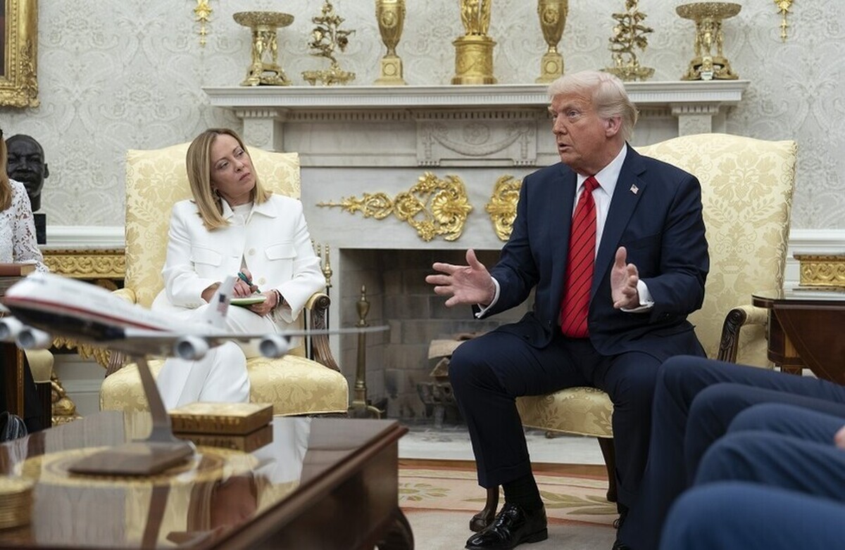پوشکوف: ترامپ اروپا را دوست ندارد و نمی‌خواهد مسئولیت کل غرب را بر عهده بگیرد