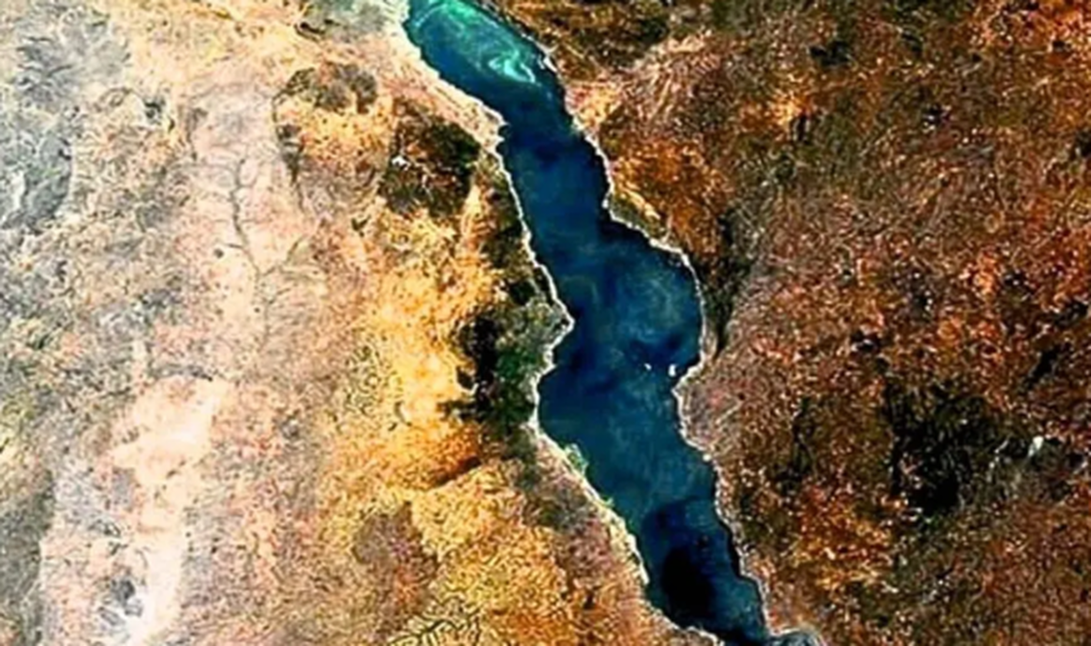 آفریقا در حال ازهم‌گسیختگی است!