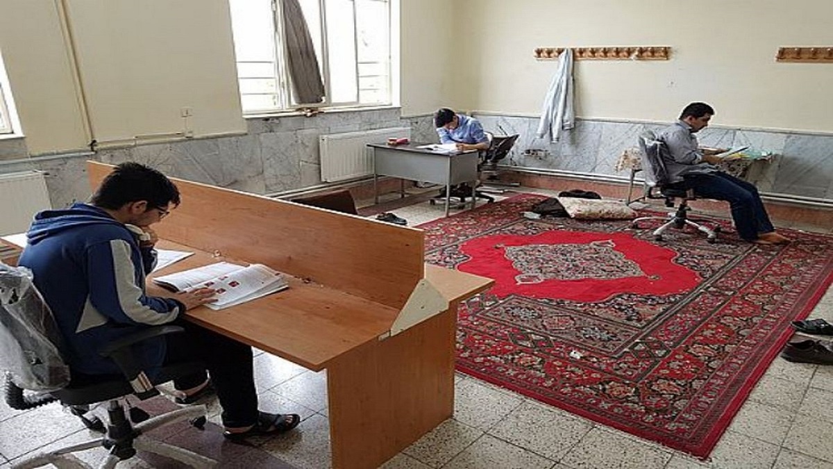 ۷ مدرسه بیرجند میزبان طرح اعتکاف علمی