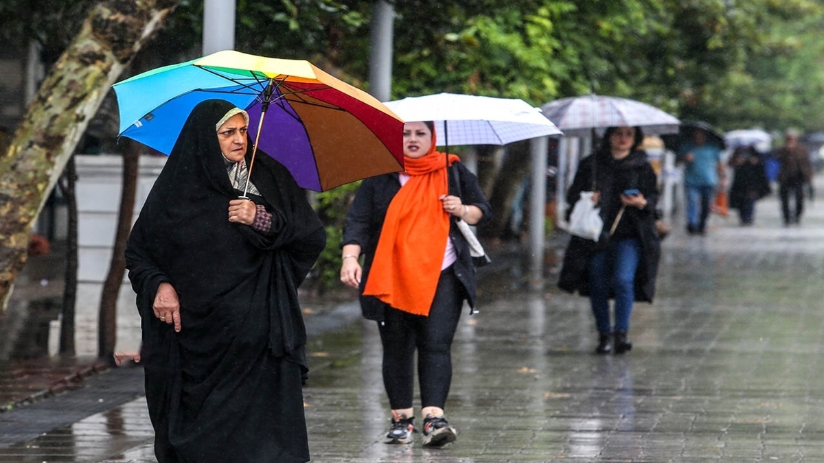 رگبار پراکنده باران در ۳ استان/ افزایش دما در نیمه غربی کشور