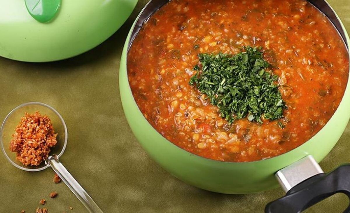 دستور پخت آش گوجه فرنگی با کمترین مواد اولیه