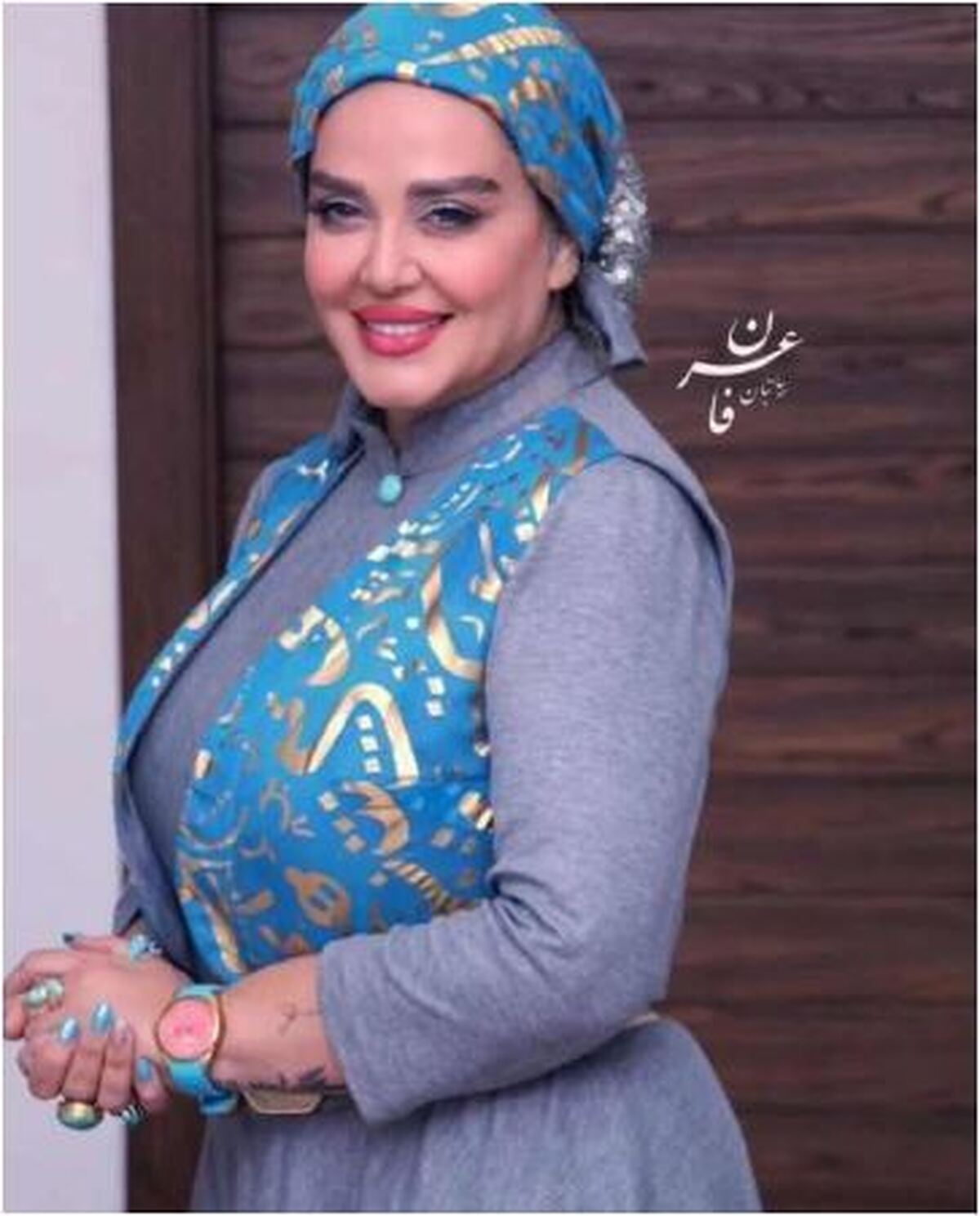 دورهمی دوستانه بهاره رهنما در یک کافه مجلل به صرف صبحانه دیدن دارد!
