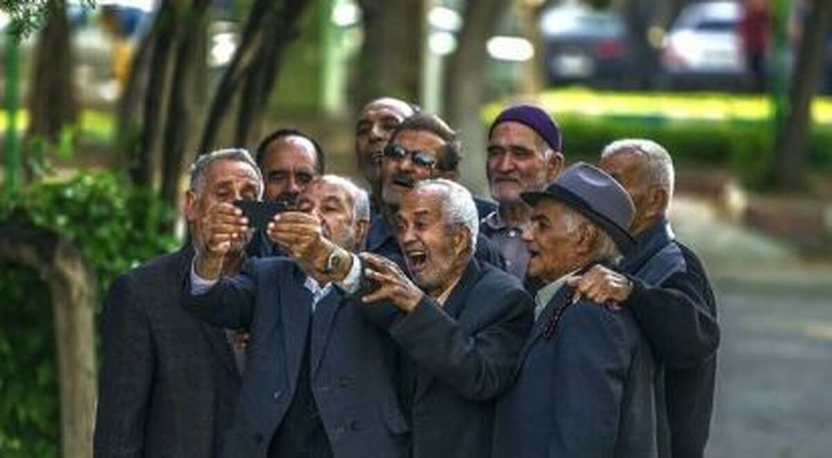 بازنشسته شوید، تا ۶۵۰ میلیون تومان پاداش بگیرید