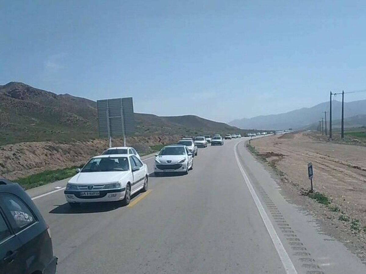 افزایش ۳۳ درصدی تردد خودرو‌ها در محور‌های مواصلاتی لرستان