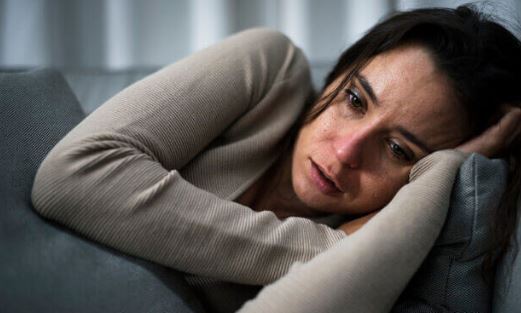 چرا در تعطیلات سال نو دچار افسردگی می‌شویم؟