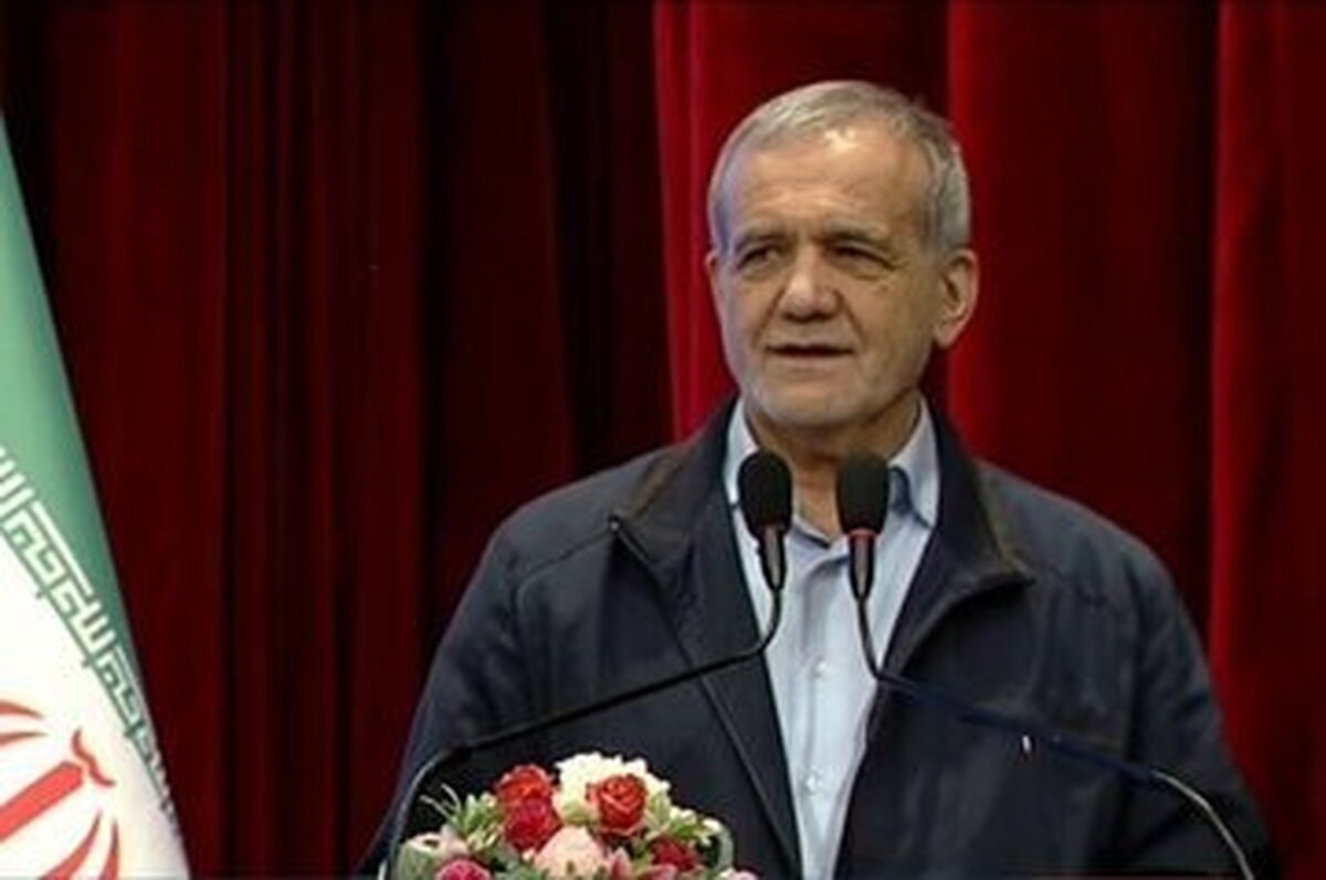 درخواست رئیس جمهور برای اجرایی کردن طرحهایی برای احیاءدریاچه ارومیه