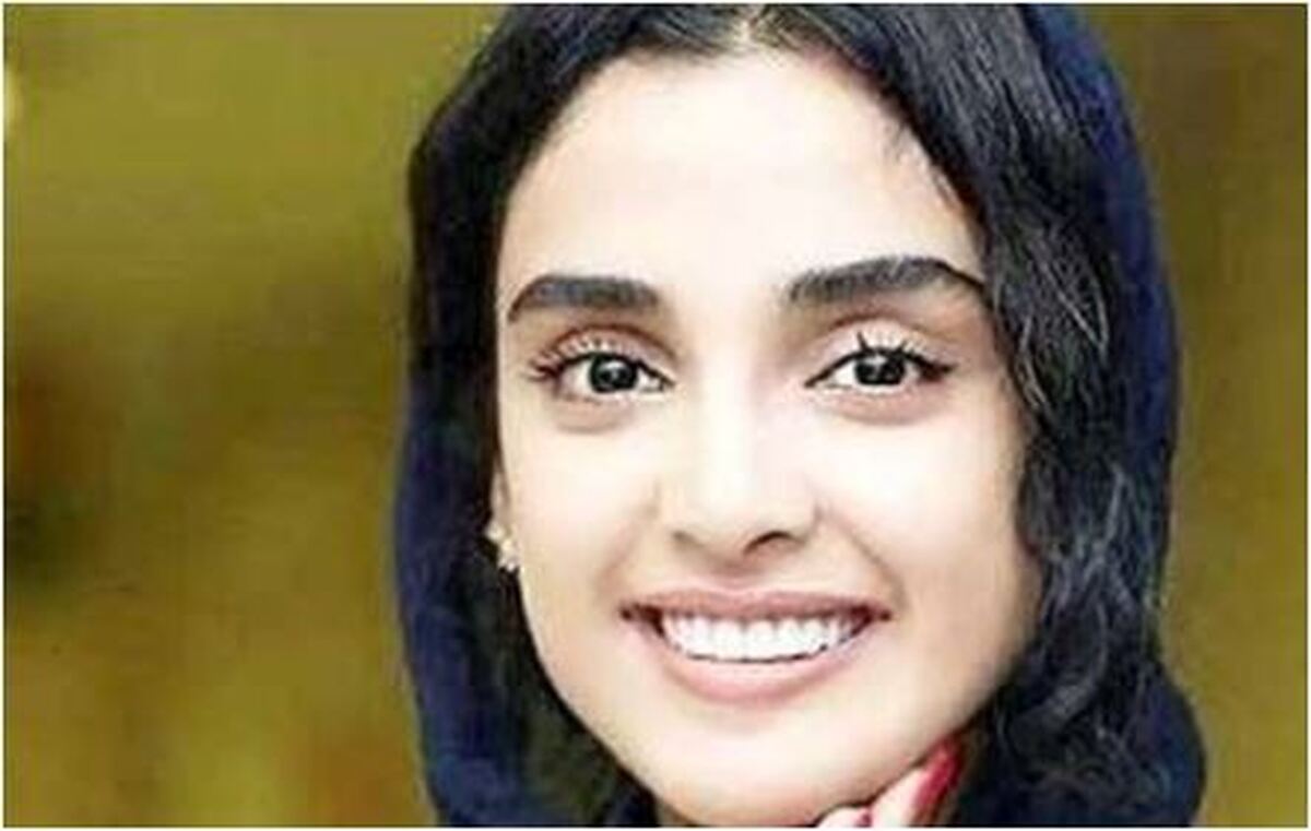 دونفره‌های صمیمانه الهه حصاری و مادر پایه اش در حال خرید جلب توجه کرد