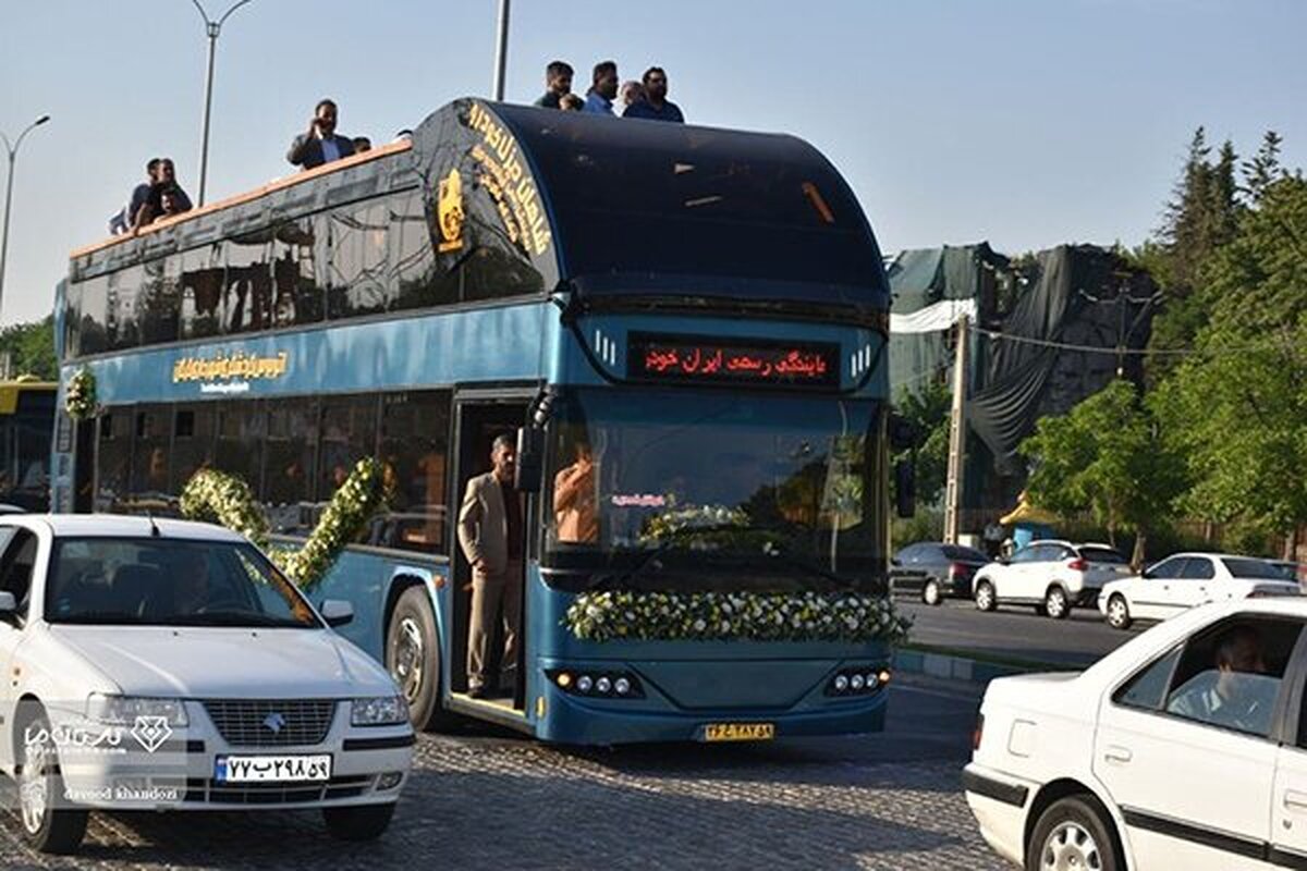 گردش رایگان گردشگران در زنجان با اتوبوس گردشگری