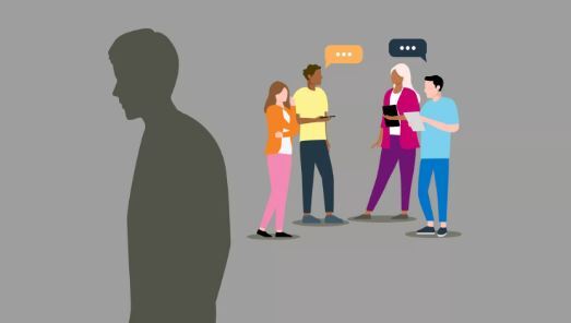 ۳ موقعیت که «روش سنگ خاکستری» شما را از دست آدم‌های سمی نجات می‌دهد
