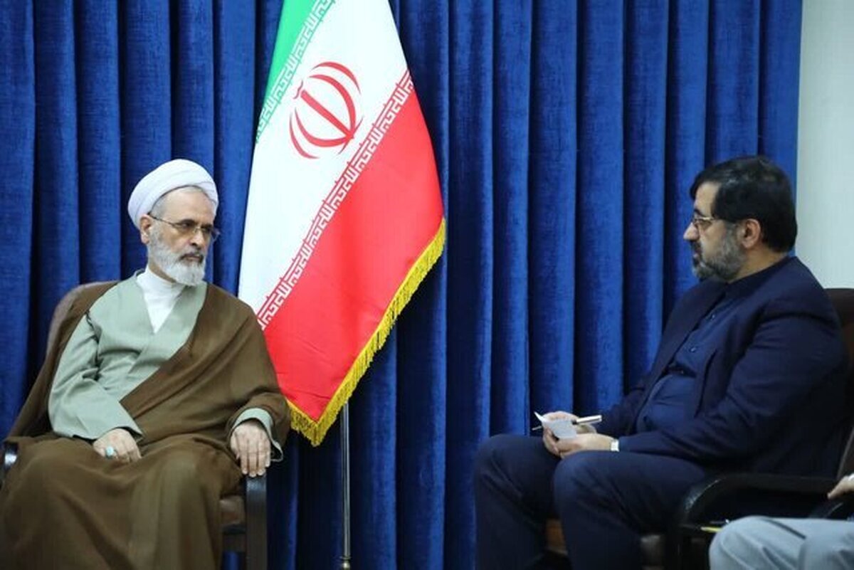 دیدار وگفتگوی استاندار قم با مدیر حوزه‌های علمیه کشور