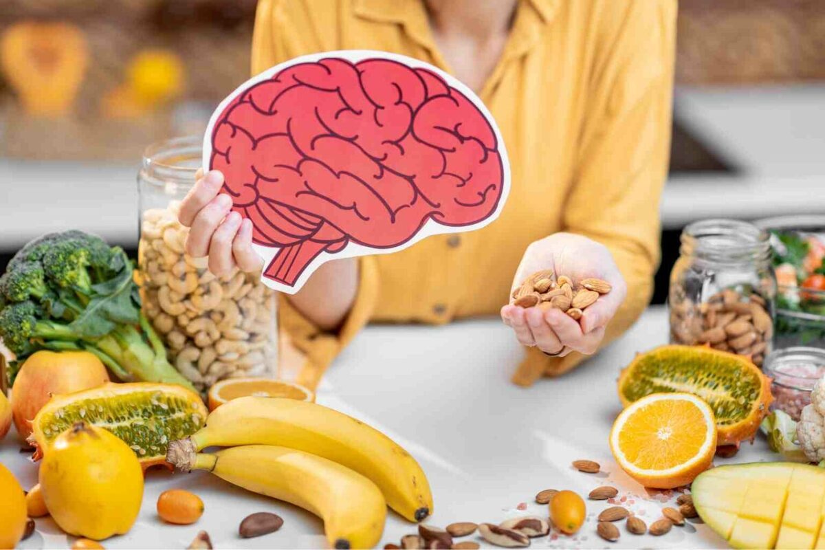 پنج خوراکی مفید برای افزایش سلامت مغز!