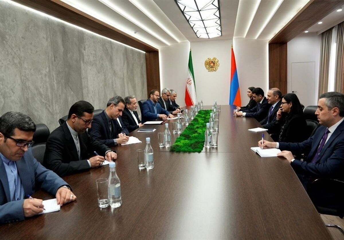 تاکید عراقچی در ایروان بر مخالفت ایران با تغییرات ژئوپلیتیک