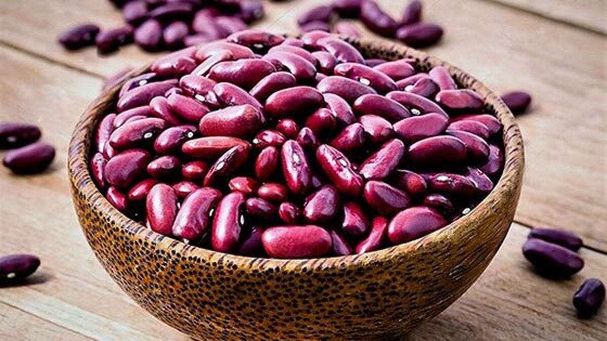 از جمله خواص لوبیا قرمز سلامت قلب و کنترل قند خون و وزن می‌باشد