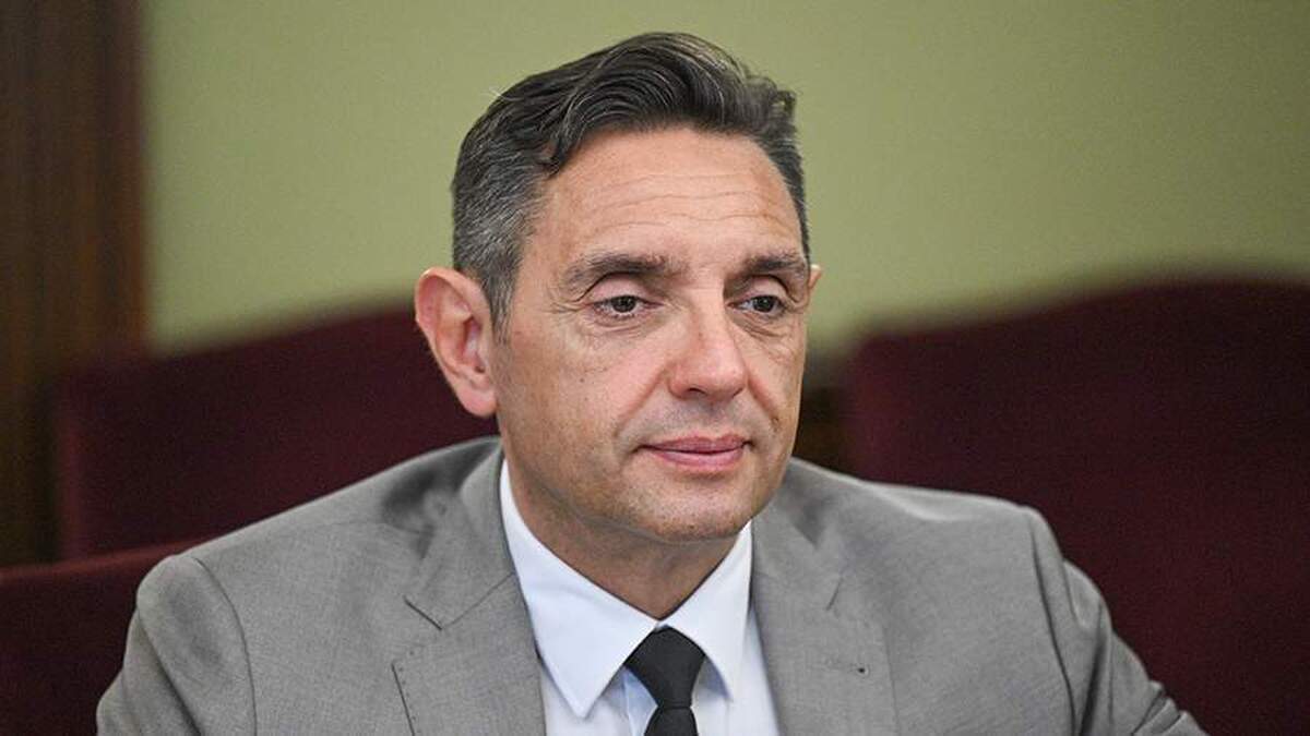 معاون نخست‌وزیر صربستان می‌گوید که تظاهرات با هدف نابودی دولت برگزار می‌شود