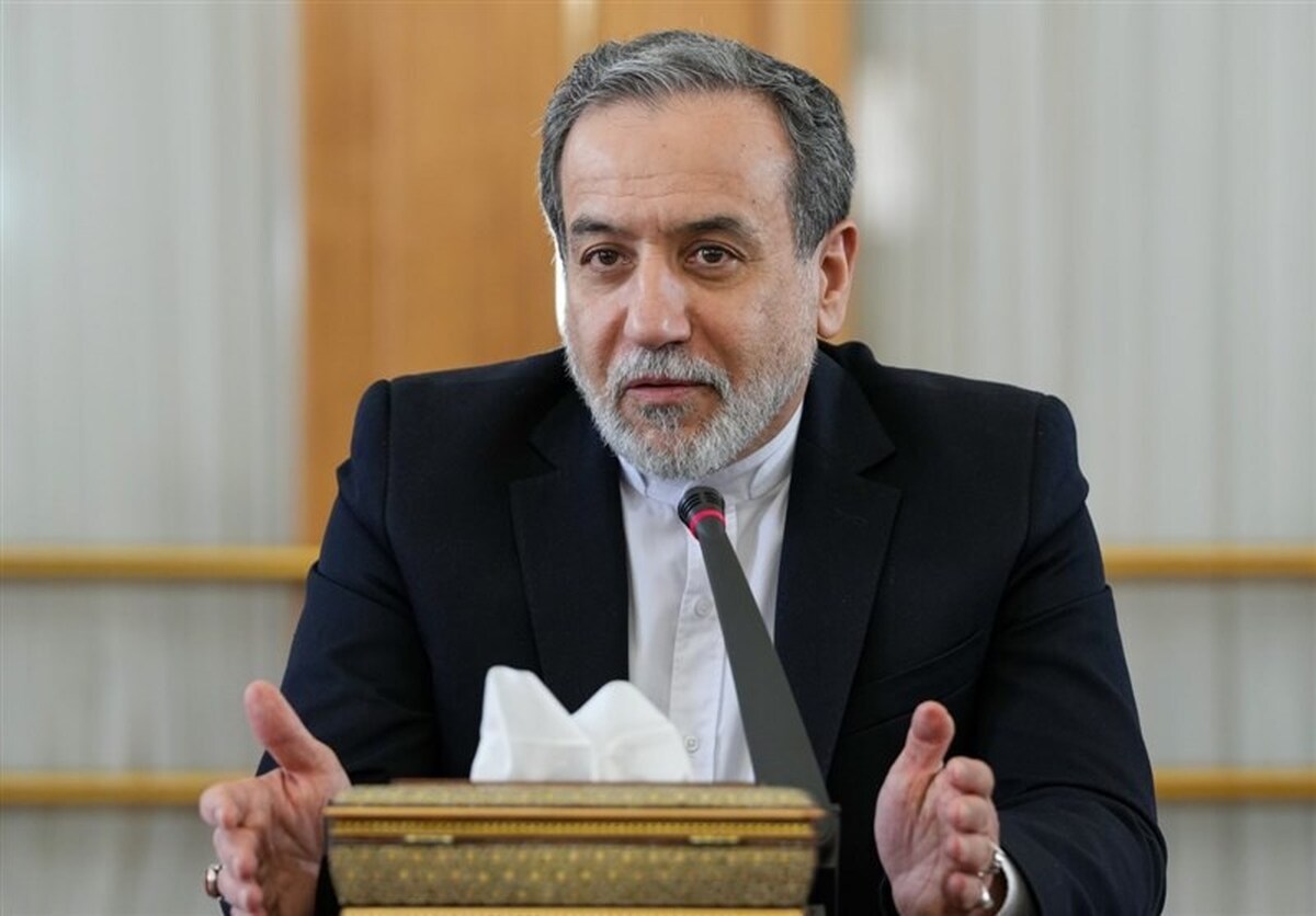عراقچی: پیشنهادات سیاسی اخیر آمریکا را با تردید می‌نگریم