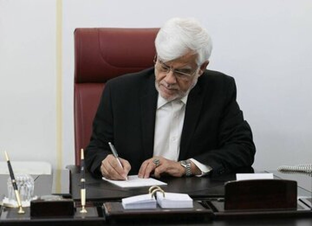 وحدت وانسجام امت اسلامی راه برون رفت از مشکلات وعامل پیروزی در مقابل دشمن است