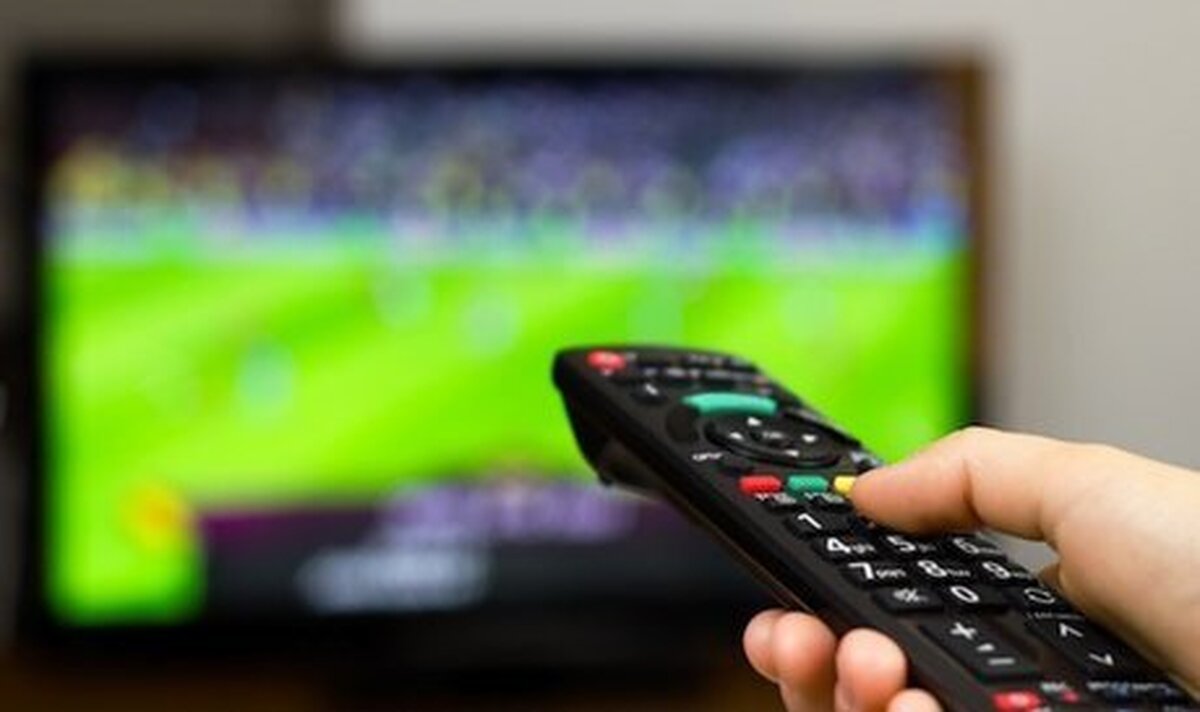 پخش زنده دیدار‌های استقلال و پرسپولیس