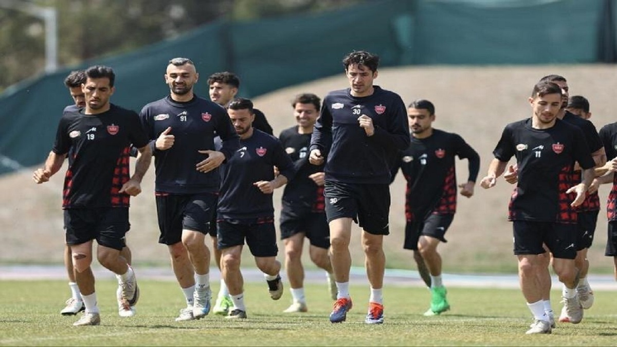 تمرین پرسپولیس پیش از سفر به قزوین