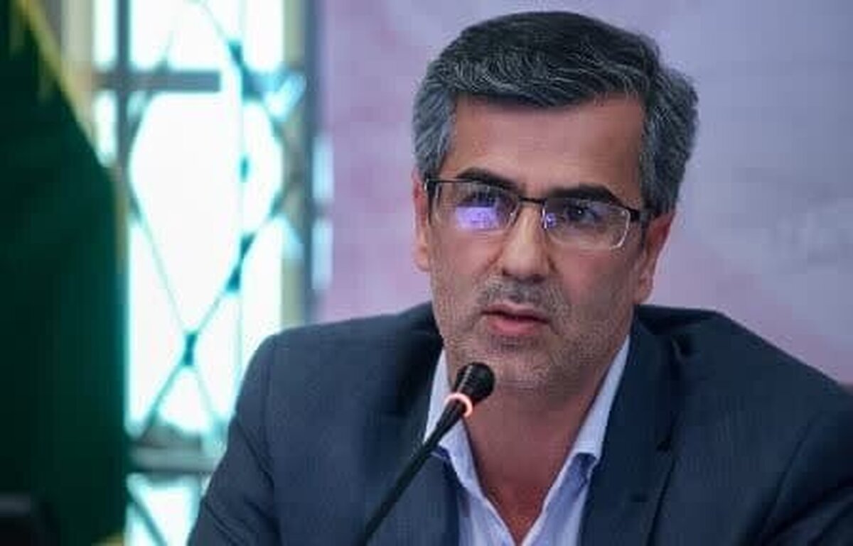 همه مسئولان باید در رفع مشکلات شهری آبادان کمک کنند