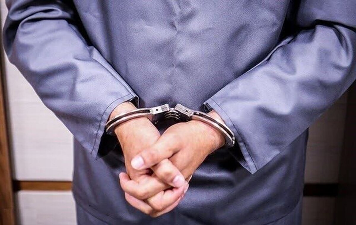 دستگیری کلاهبردار ۱۰۰ میلیارد ریالی متواری توسط پلیس البرز
