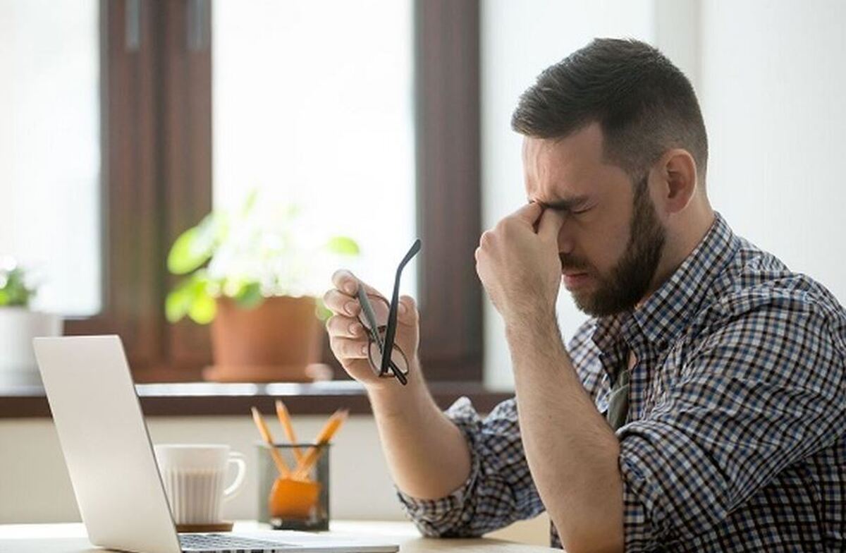نشانه‌هایی که خبر از ابتلای فرد به میگرن می‌دهد را بدانید