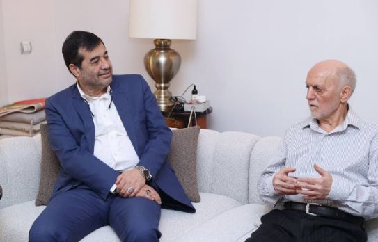 دیدار احمد دنیا‌مالی از پیشکسوت باسابقه فوتبال