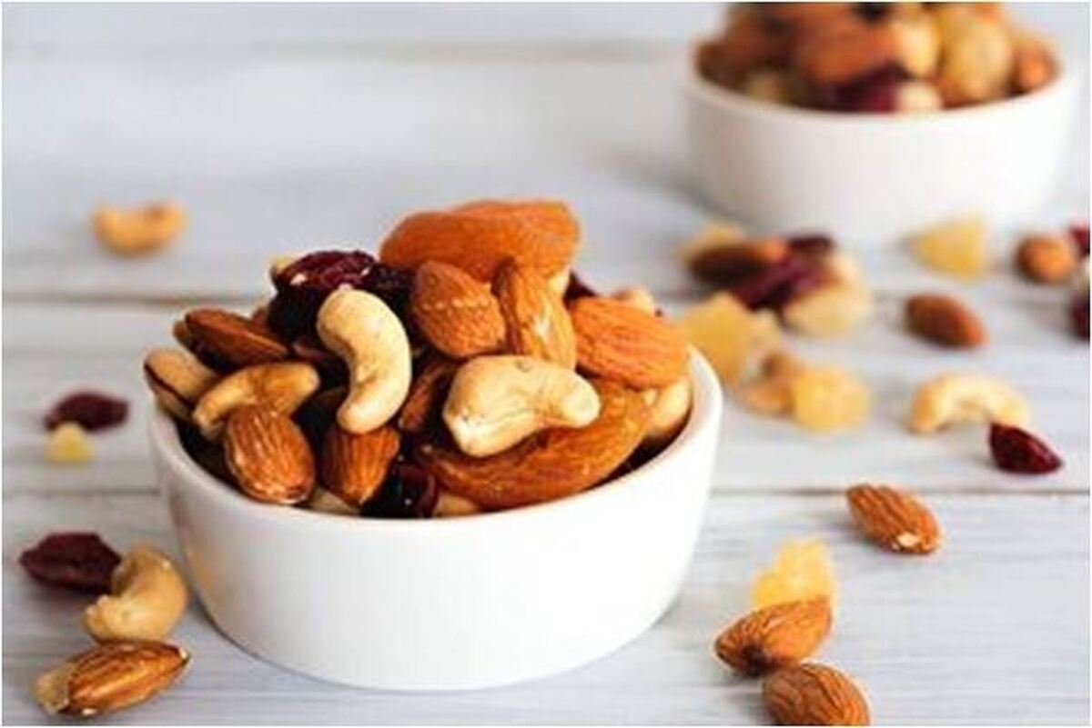 ویتامین E طبیعی را از این مغز خوشمزه تامین کنید