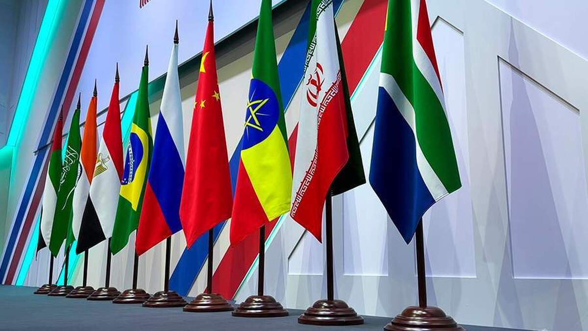وزرای خارجه کشور‌های عضو بریکس خواستار توقف مسابقه تسلیحات فضایی شدند