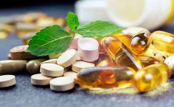 مولتی ویتامین‌ها شامل چه چیز‌هایی می‌شود و چرا مصرف آنها ضروری است؟