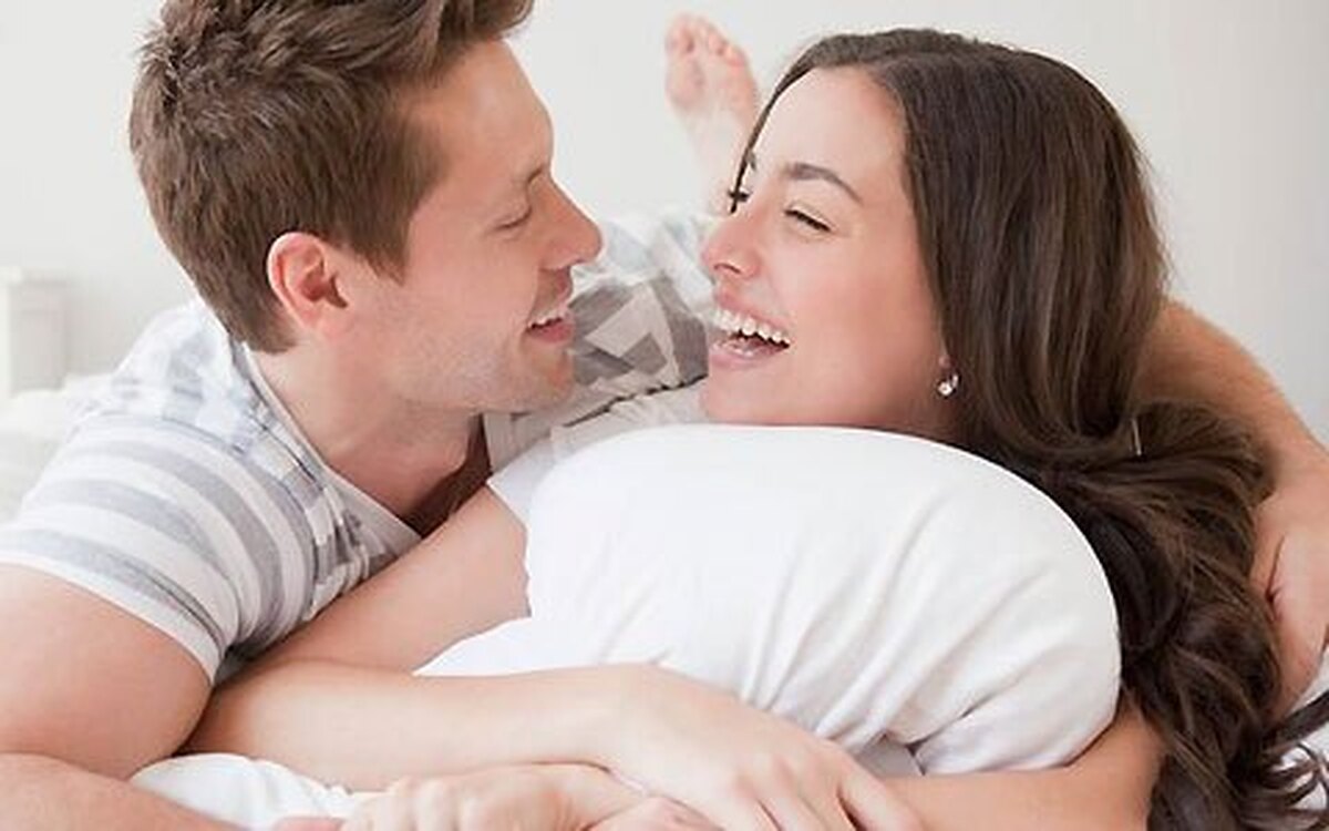 عشق‌ورزی‌های رایج و محبوب قبل از ۳۵ سالگی ممکن است منجر به تغییراتی در مغز شود