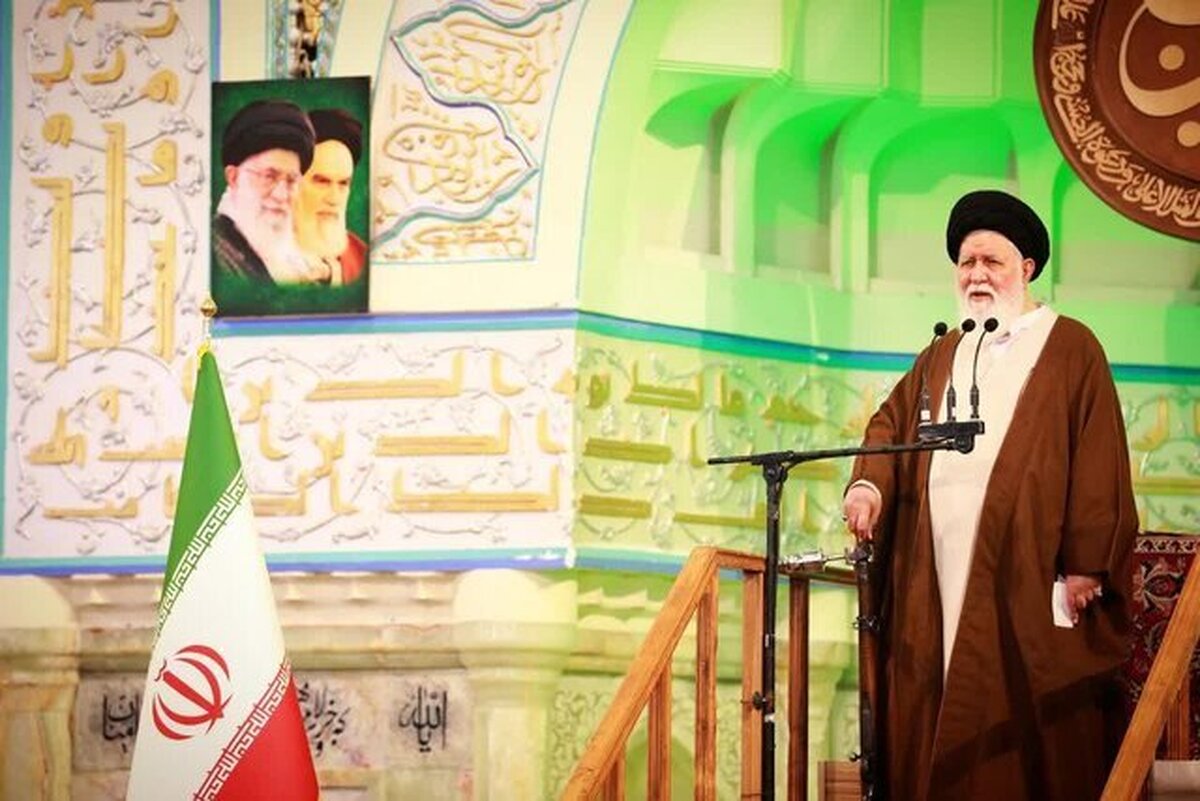 شهادت رئیس جمهوری و حادثه بندرعباس اردیبهشت‌های تلخی را رقم زدند