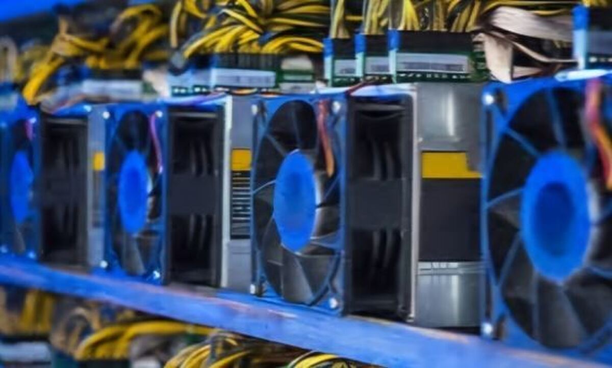 دستگیری یک دارنده دستگاه‌های ماینر قاچاق در گچساران