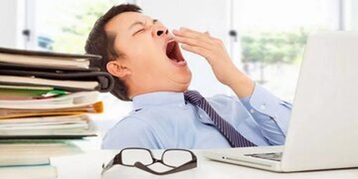 چرا با دیدن خمیازه کشیدن کسی ماهم خمیازه می‌کشیم؟