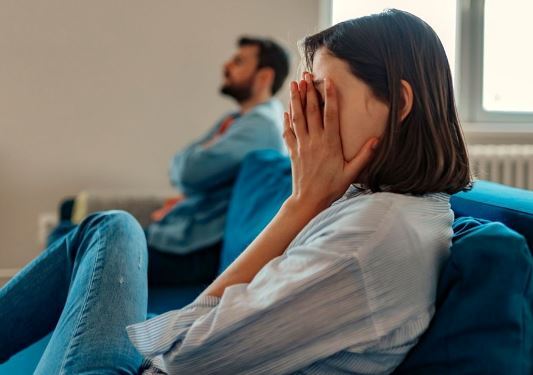 ۱۰ جمله ناخودآگاه که می‌گوید حال روحی خوبی ندارید