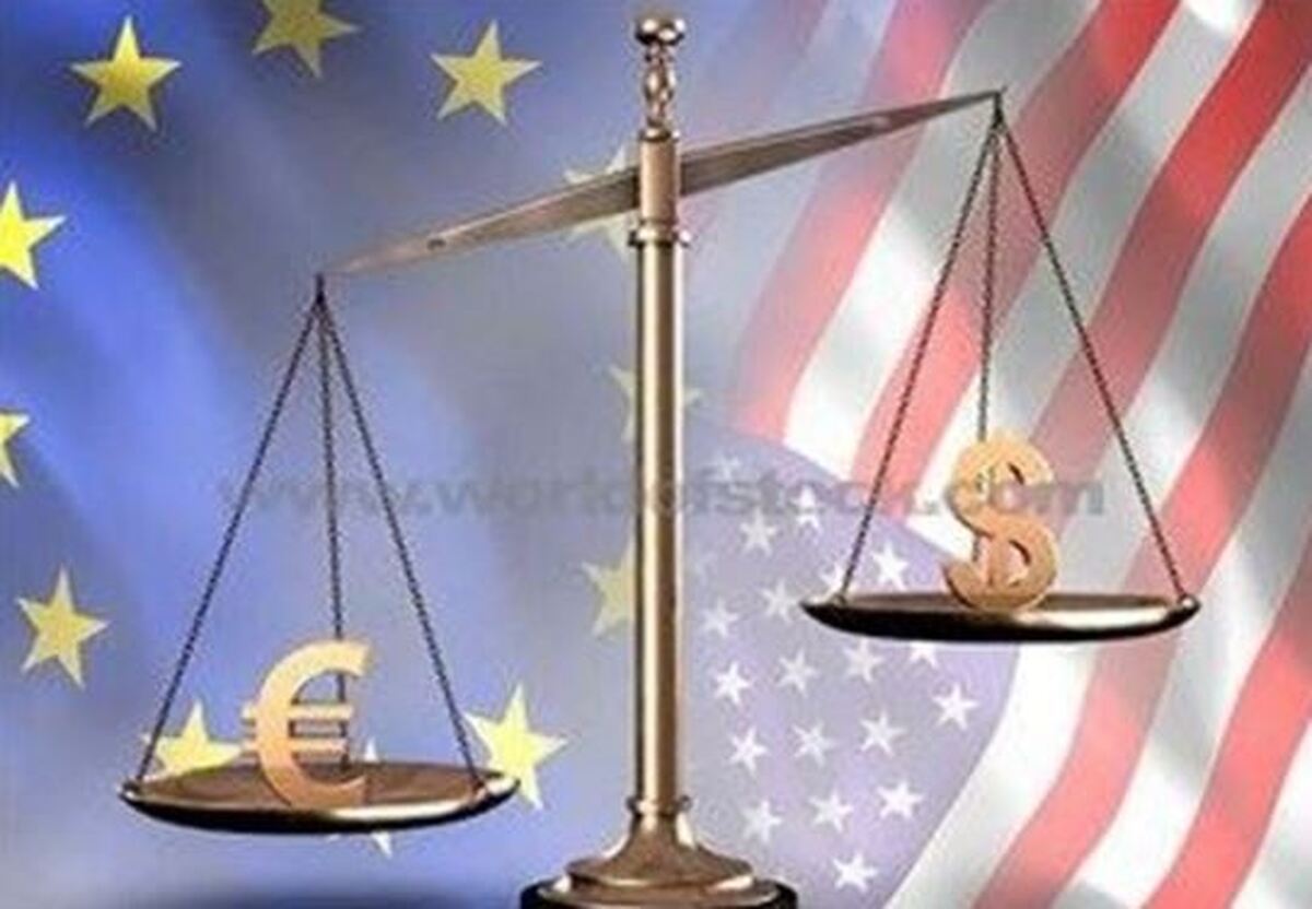 فایننشال تایمز: خودزنی آمریکا یورو را ارز جهانی می‌کند