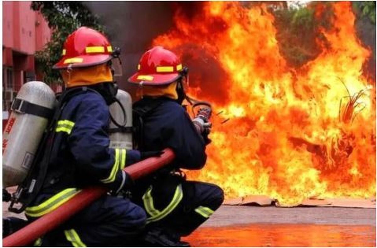 ماجرای حادثه آتش سوزی در شهرک صنعتی قم
