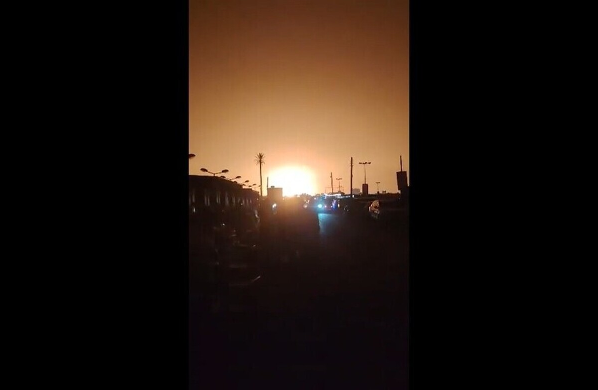 سودان از عربستان سعودی برای کنترل آتش گسترده در انبار‌های سوخت استراتژیک در پورت سودان کمک می‌خواهد