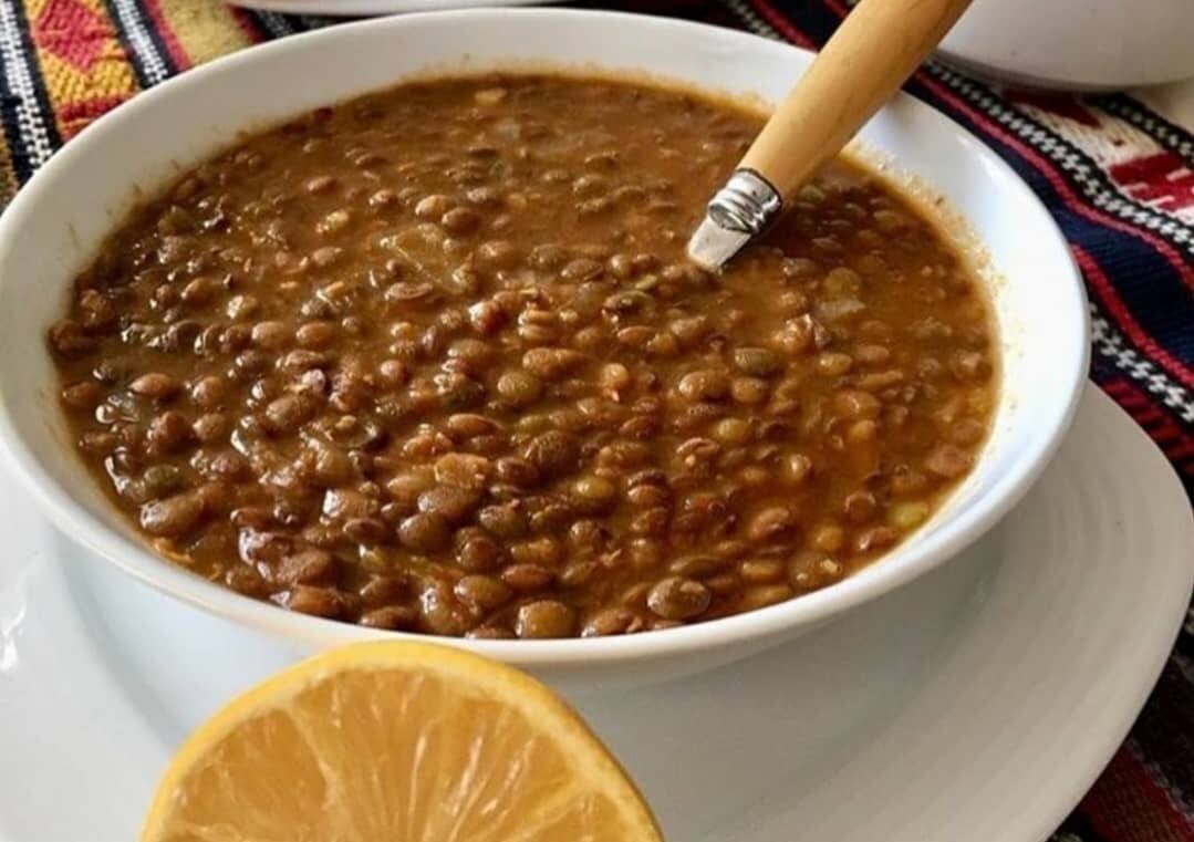 مقدار دقیق عدس برای پخت عدسی تا ۱۰۰ نفر چقدر است؟