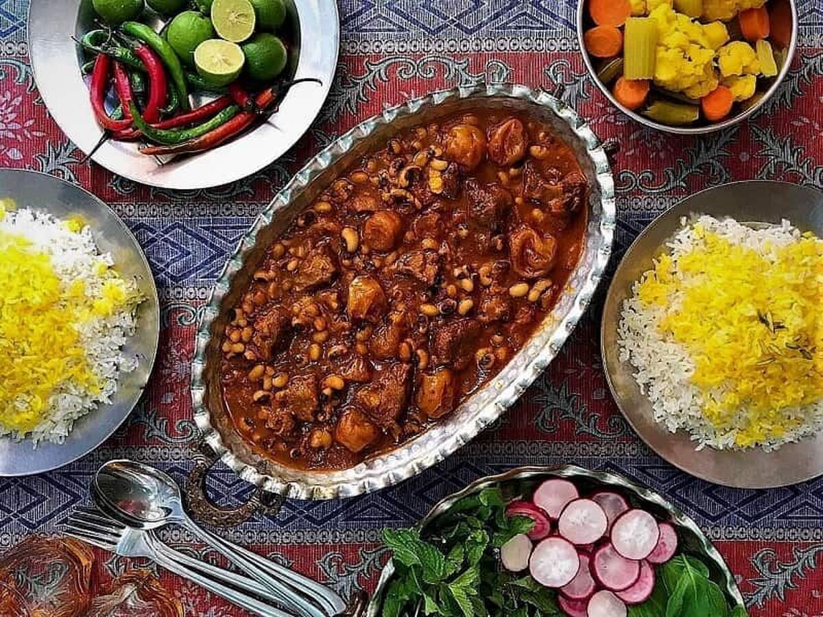 خورش ترشی گورما یک غذای سنتی با طعم بهشتی که نباید از دست بدید