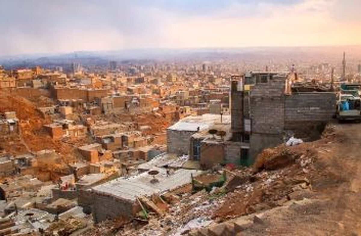 تراکم ۲۴ درصد جمعیت آذربایجان شرقی در حاشیه‌نشینی تبریز