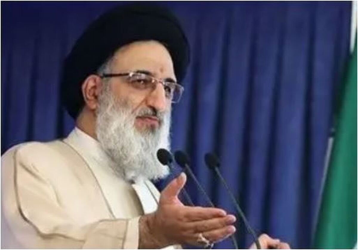 امام جمعه کرج: ریشه کمبود برق و اب دشمنان هستند